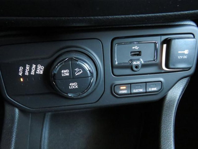 Jeep Renegade nuova a Lodi (15)