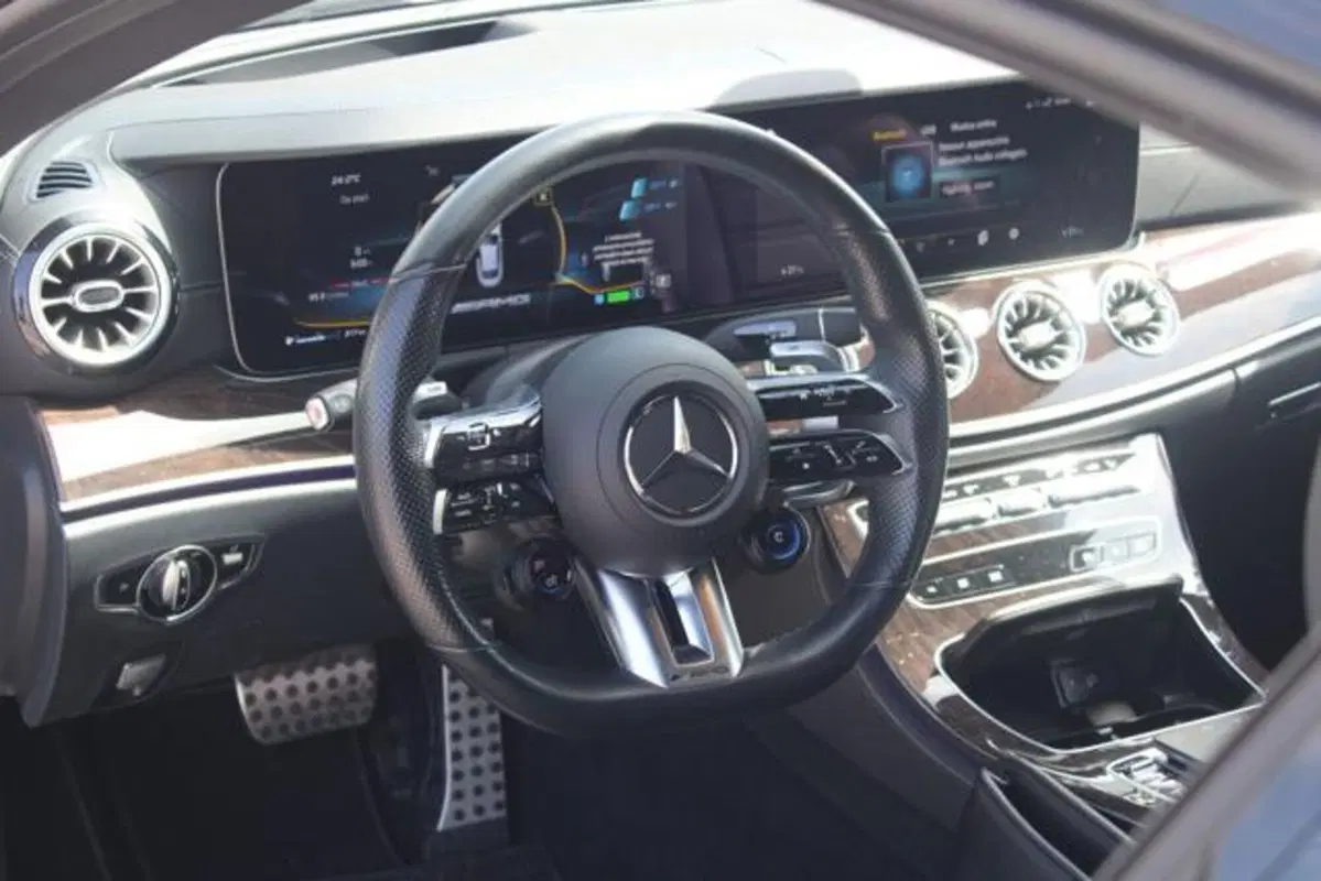 Mercedes-Benz Classe E Coupé usata a Lecce (10)