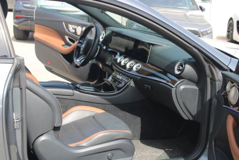 Mercedes-Benz Classe E Coupé usata a Lecce (14)