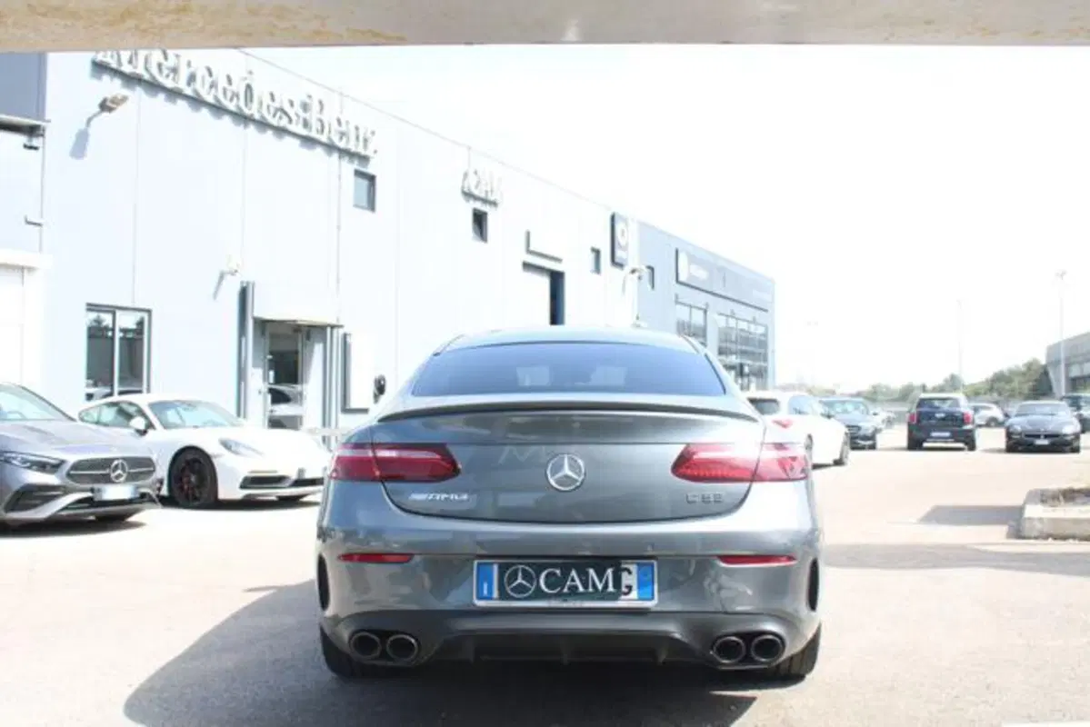 Mercedes-Benz Classe E Coupé usata a Lecce (7)
