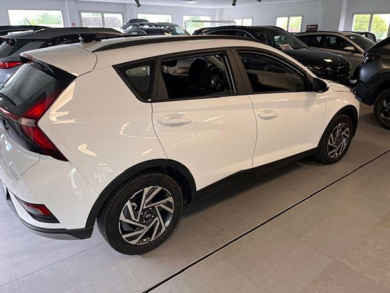 Hyundai Bayon usata a Verbano Cusio Ossola (4)