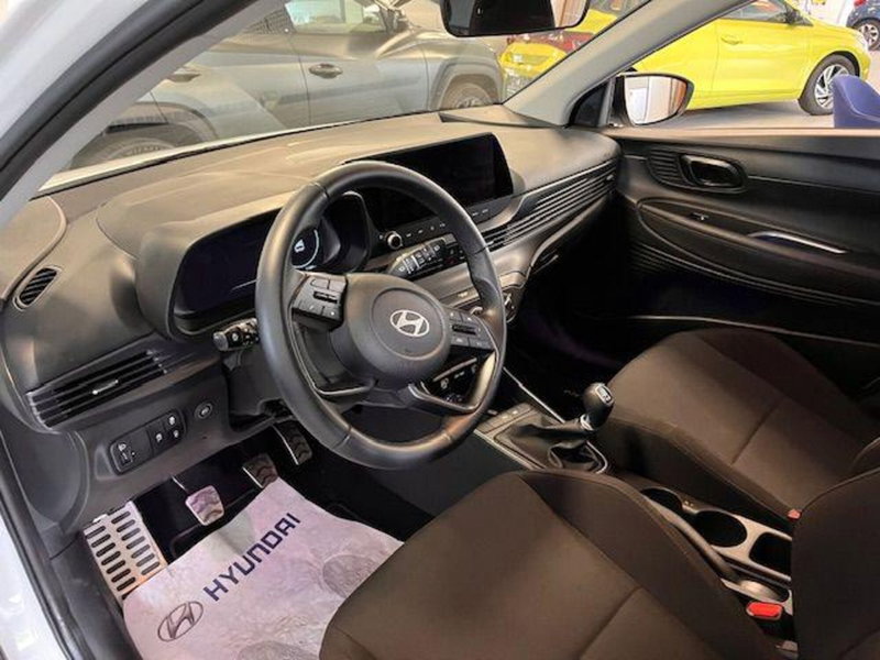 Hyundai Bayon usata a Verbano Cusio Ossola (9)