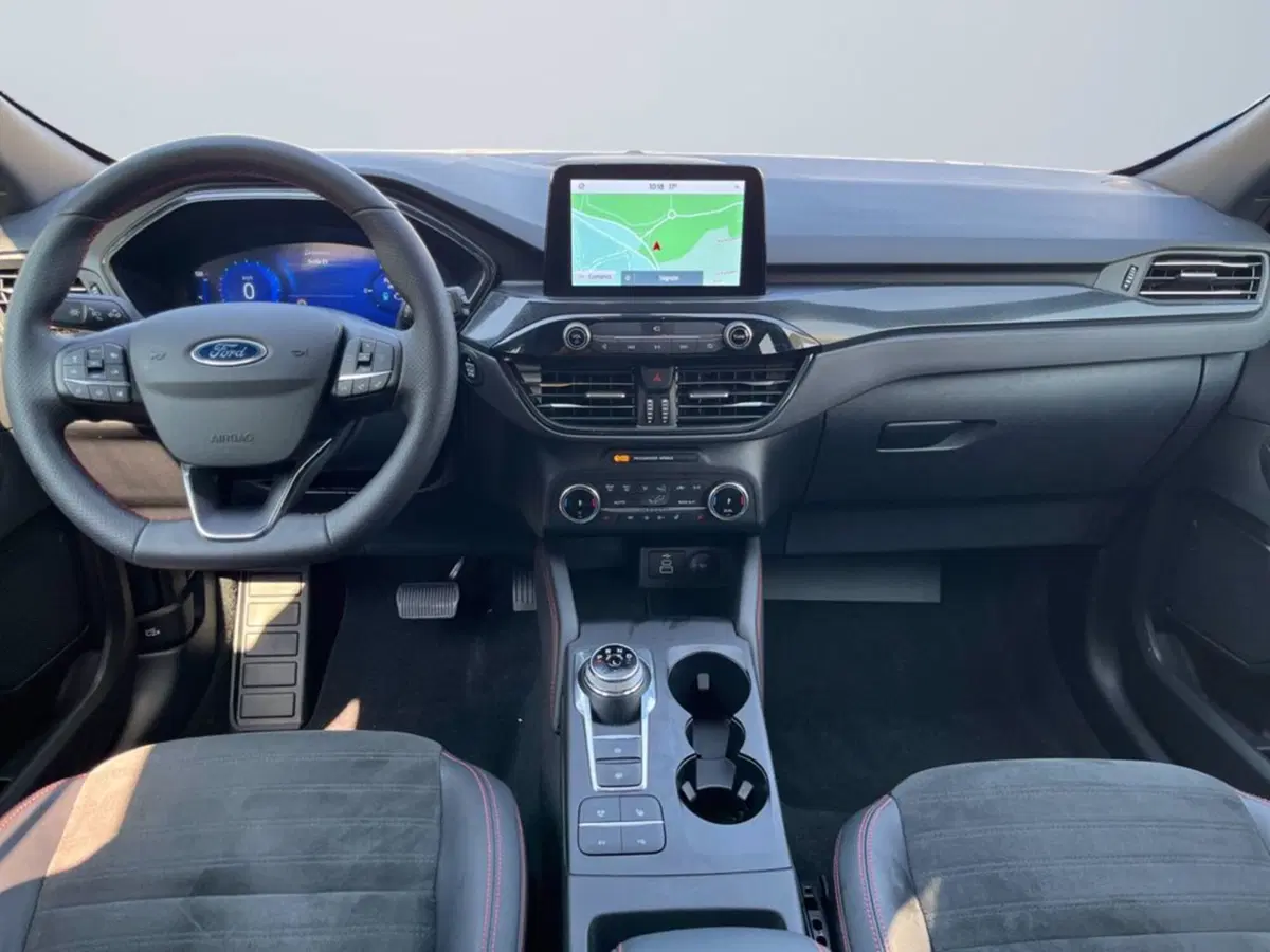 Ford Kuga usata a Milano (11)