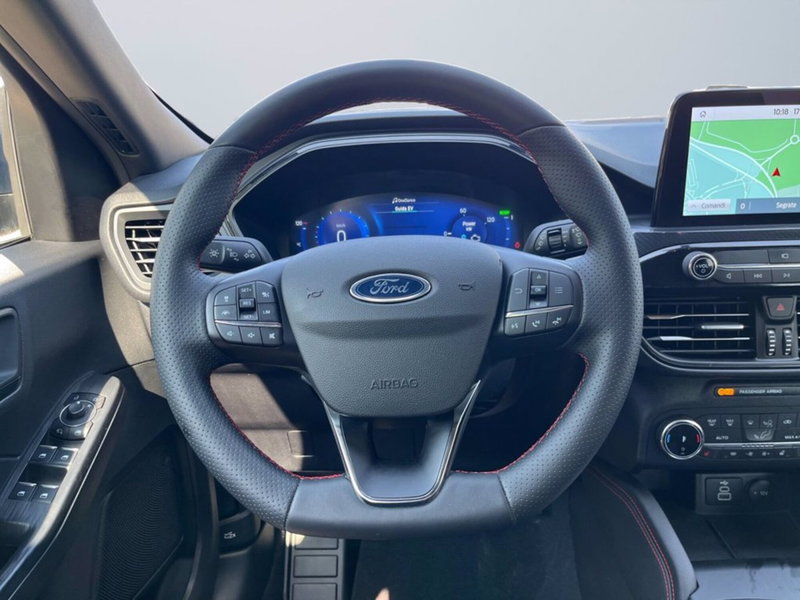 Ford Kuga usata a Milano (13)