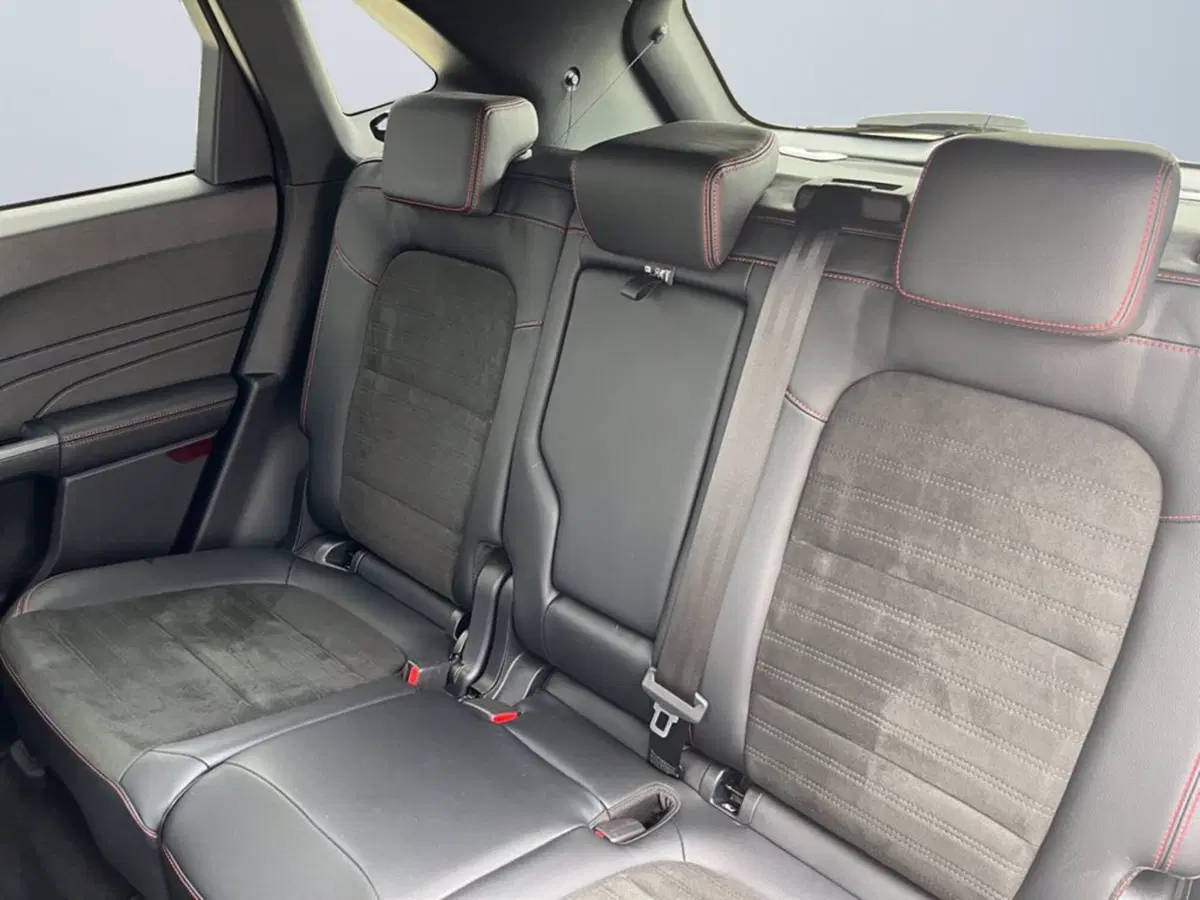 Ford Kuga usata a Milano (12)