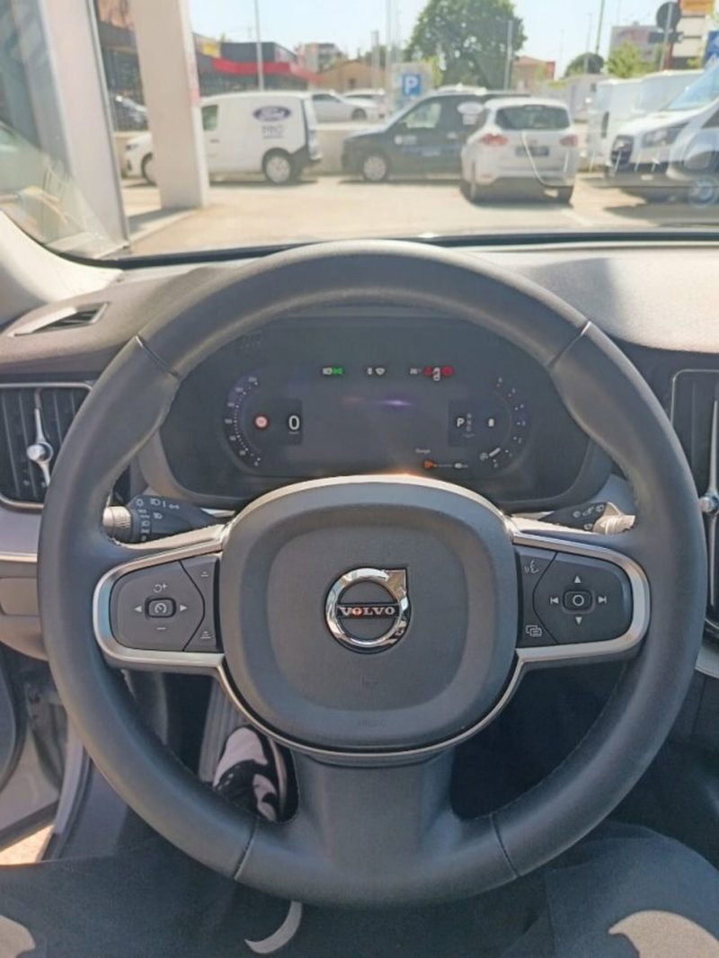 Volvo XC60 usata a Bologna (15)