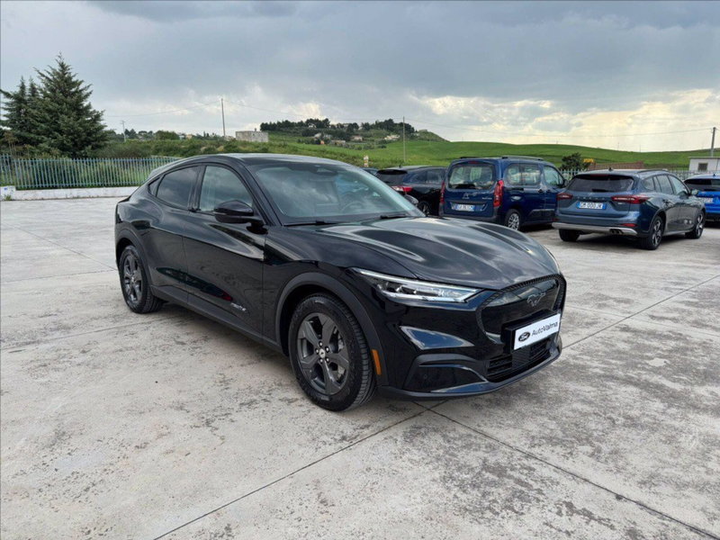 Ford Mustang Mach-E usata a Matera