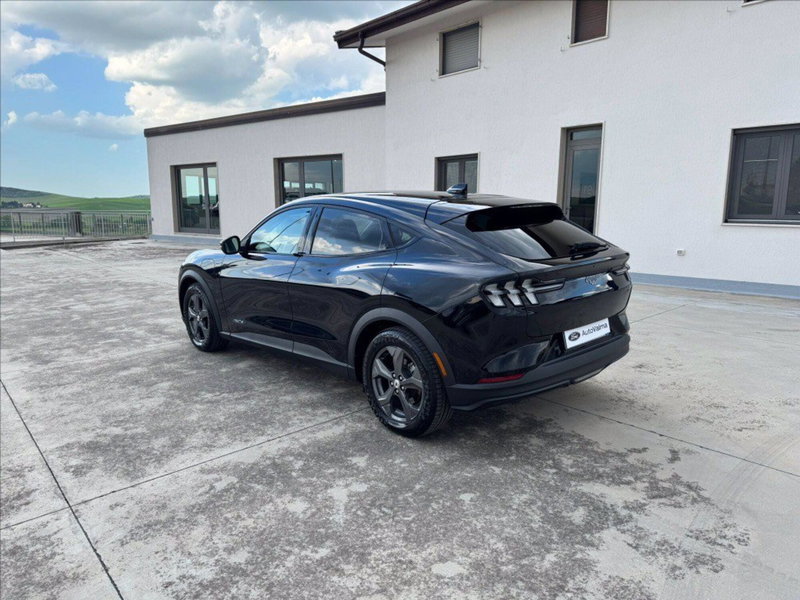 Ford Mustang Mach-E usata a Matera (4)