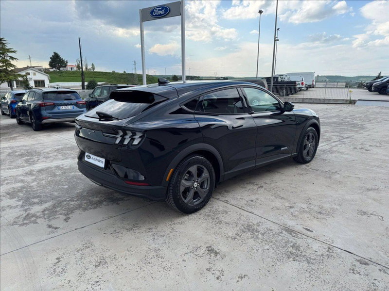 Ford Mustang Mach-E usata a Matera (5)