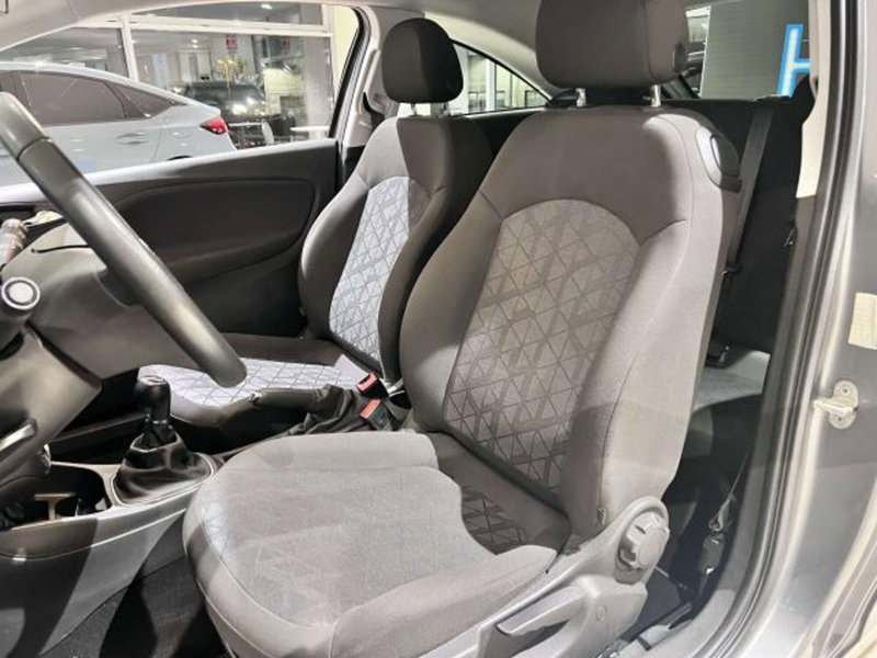 Opel Corsa Coupé usata a Savona (12)