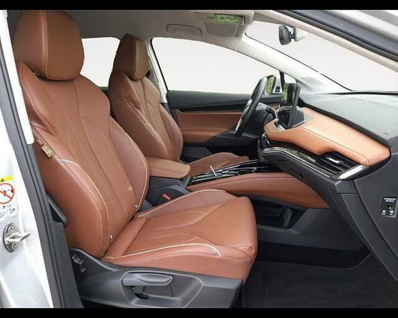 Skoda Enyaq usata a Ravenna (15)