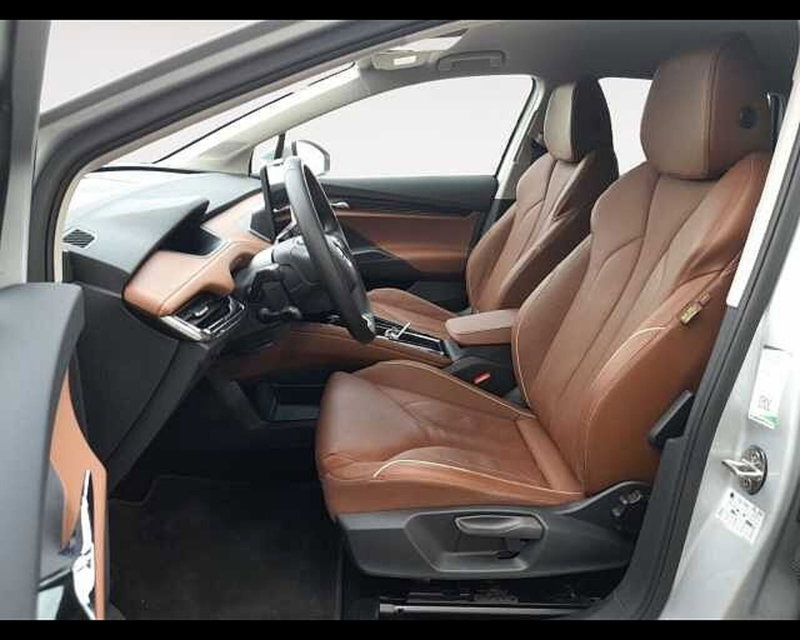 Skoda Enyaq usata a Ravenna (9)