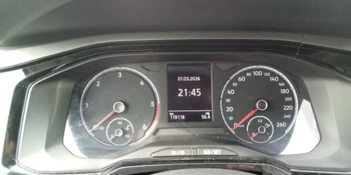 Volkswagen Polo usata a Udine (12)