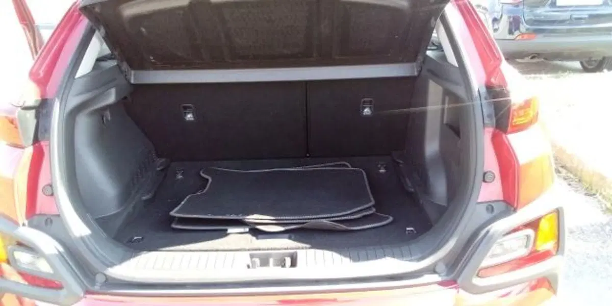 Hyundai Kona usata a Udine (18)