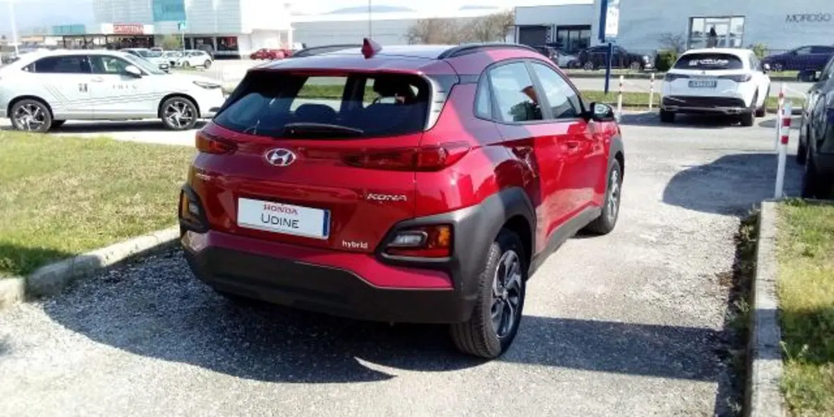 Hyundai Kona usata a Udine (4)