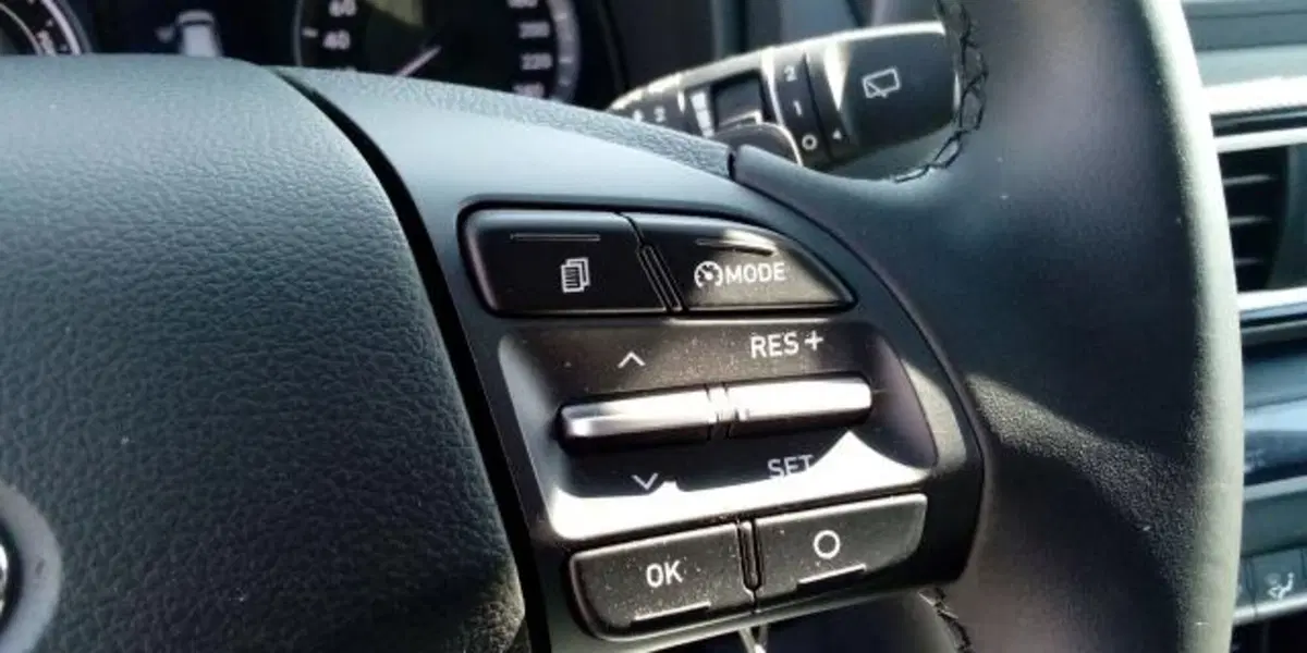 Hyundai Kona usata a Udine (12)