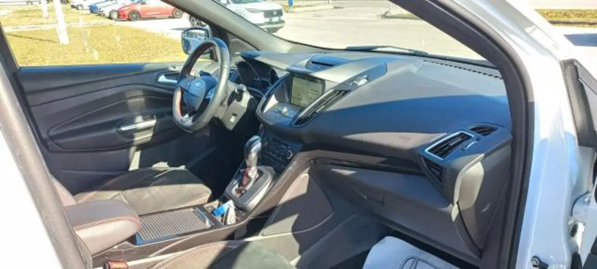 Ford Kuga usata a Udine (11)