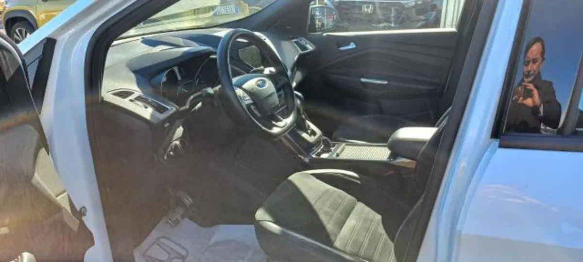Ford Kuga usata a Udine (8)