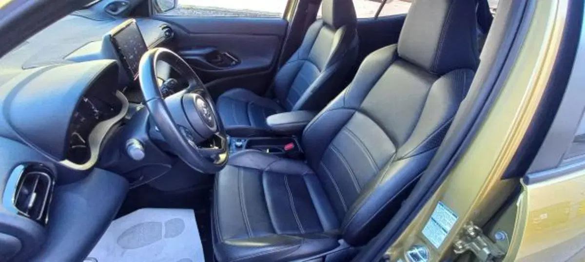Toyota Yaris Cross usata a Udine (17)