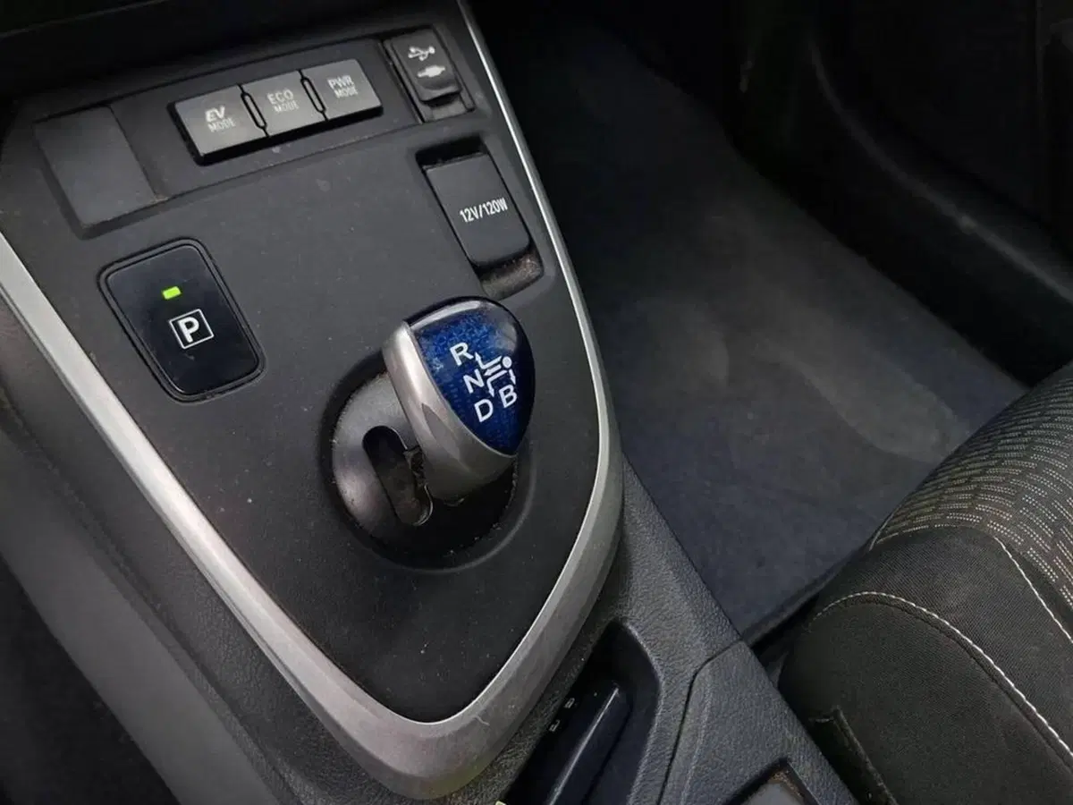 Toyota Auris usata a Torino (11)