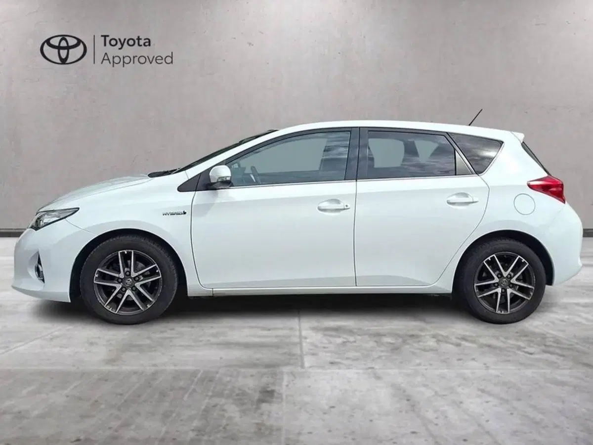 Toyota Auris usata a Torino (7)