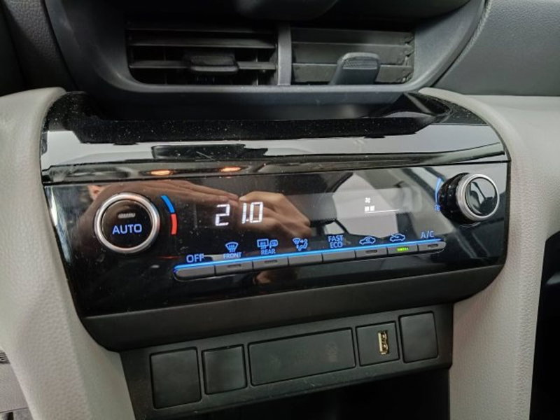 Toyota Yaris Cross usata a Teramo (15)