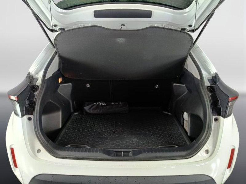 Toyota Yaris Cross usata a Teramo (19)