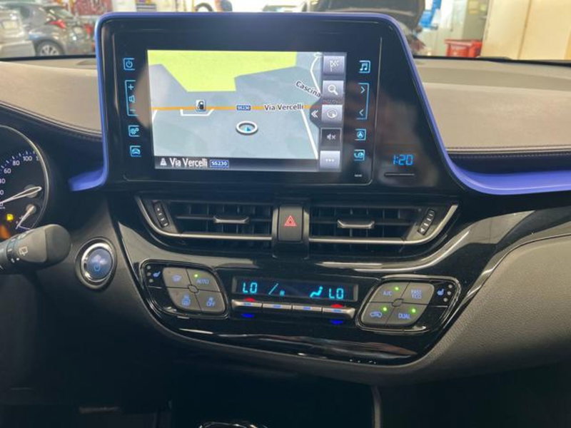 Toyota Toyota C-HR usata a Vercelli (12)