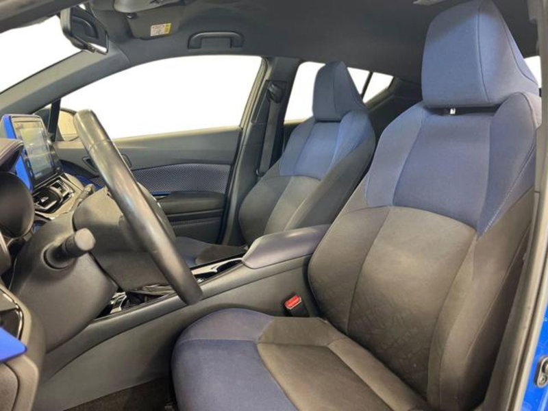Toyota Toyota C-HR usata a Vercelli (7)