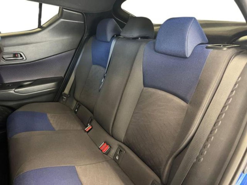 Toyota Toyota C-HR usata a Vercelli (8)