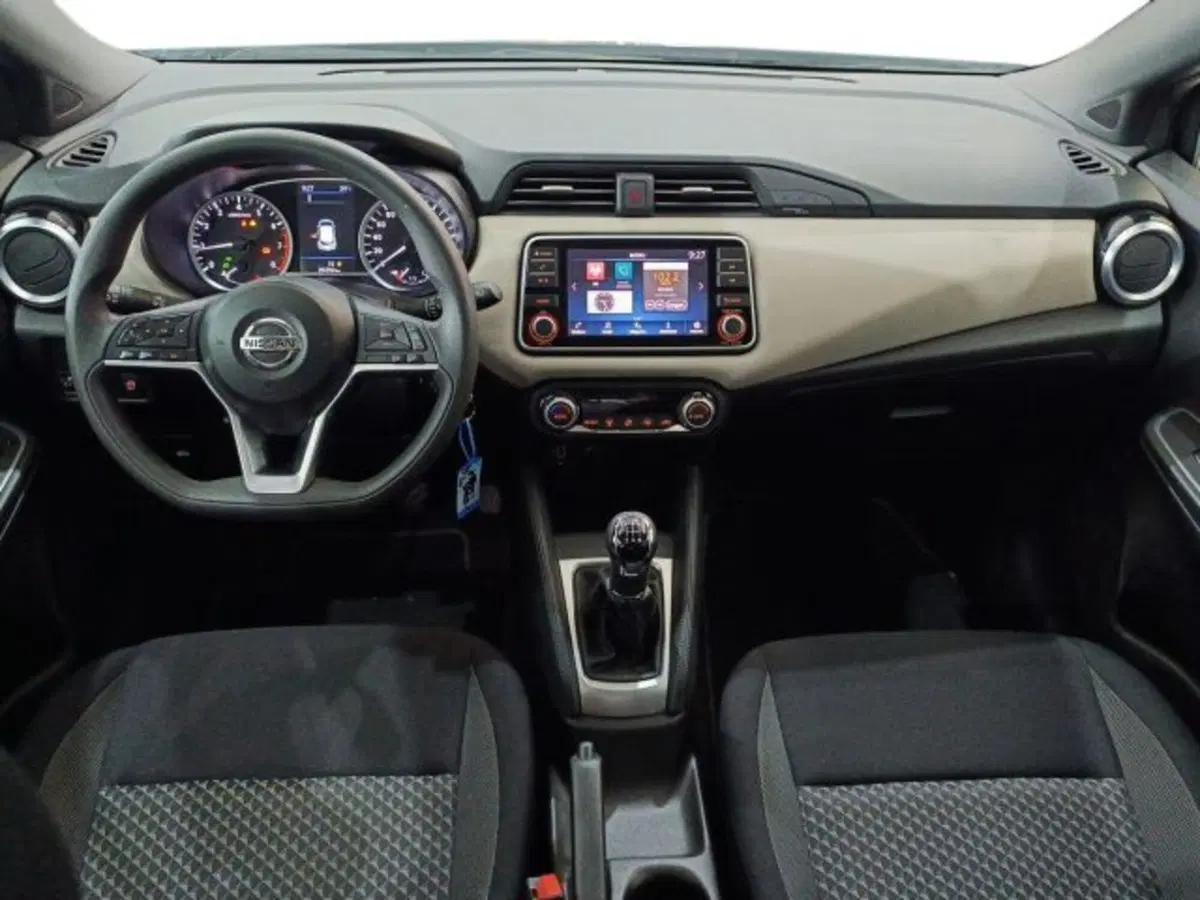 Nissan Micra usata a Catania (7)