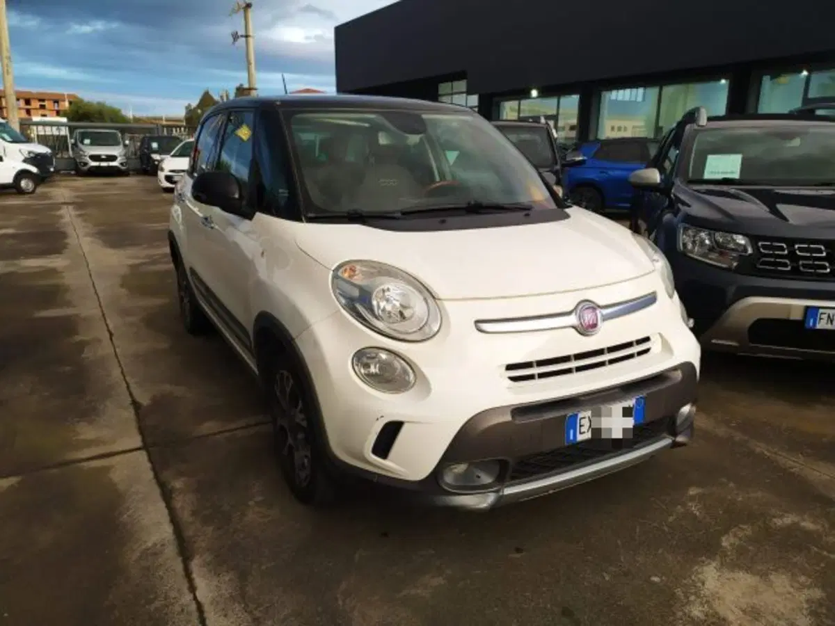 Fiat 500L usata a Catania