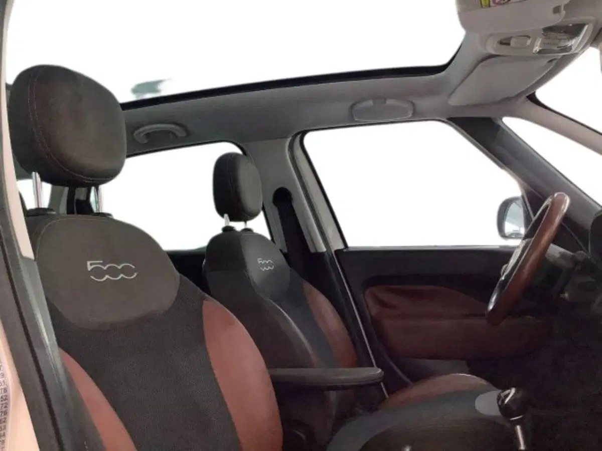 Fiat 500L usata a Catania (10)