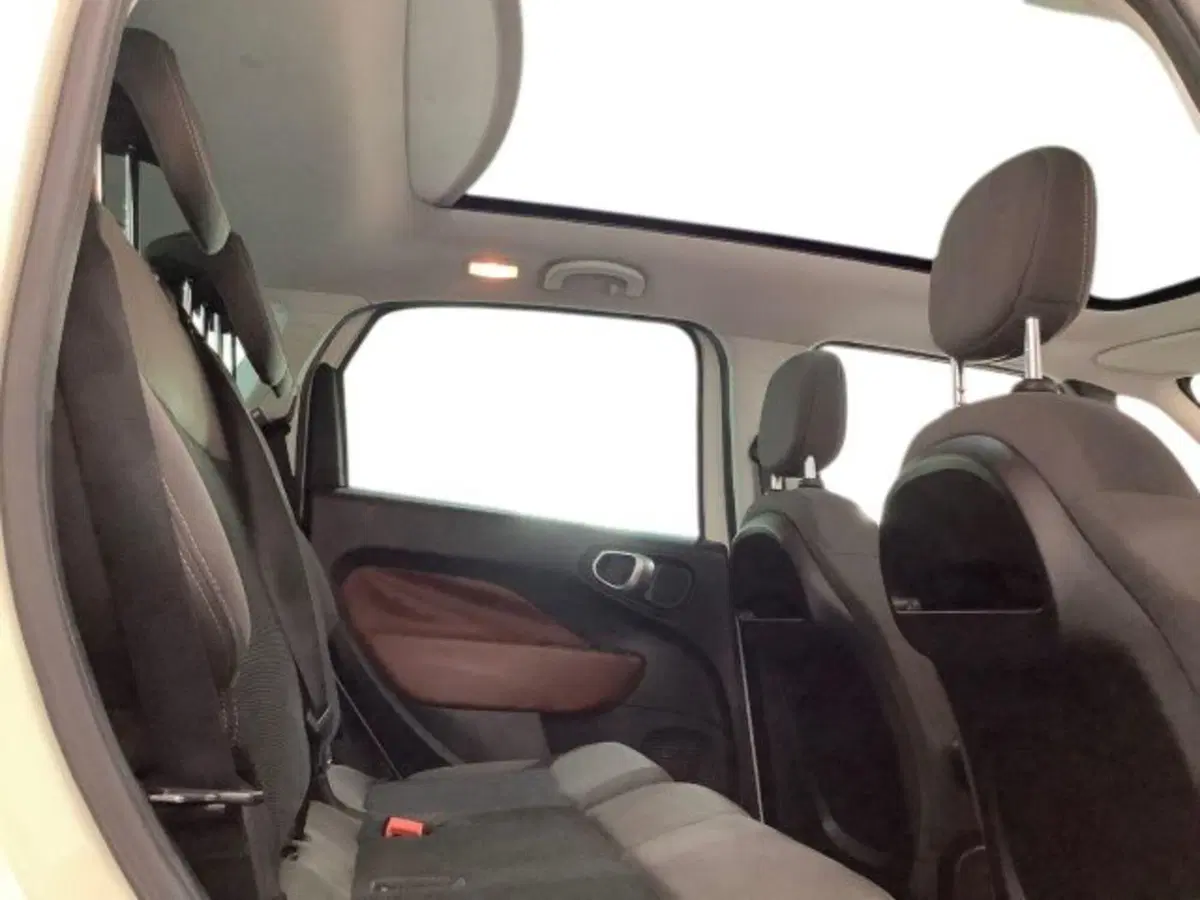 Fiat 500L usata a Catania (11)