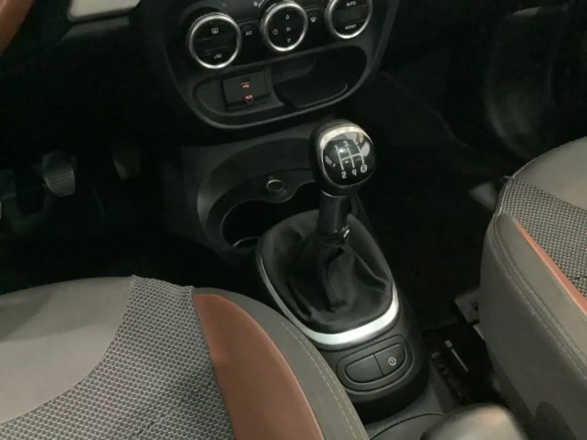 Fiat 500L usata a Catania (8)