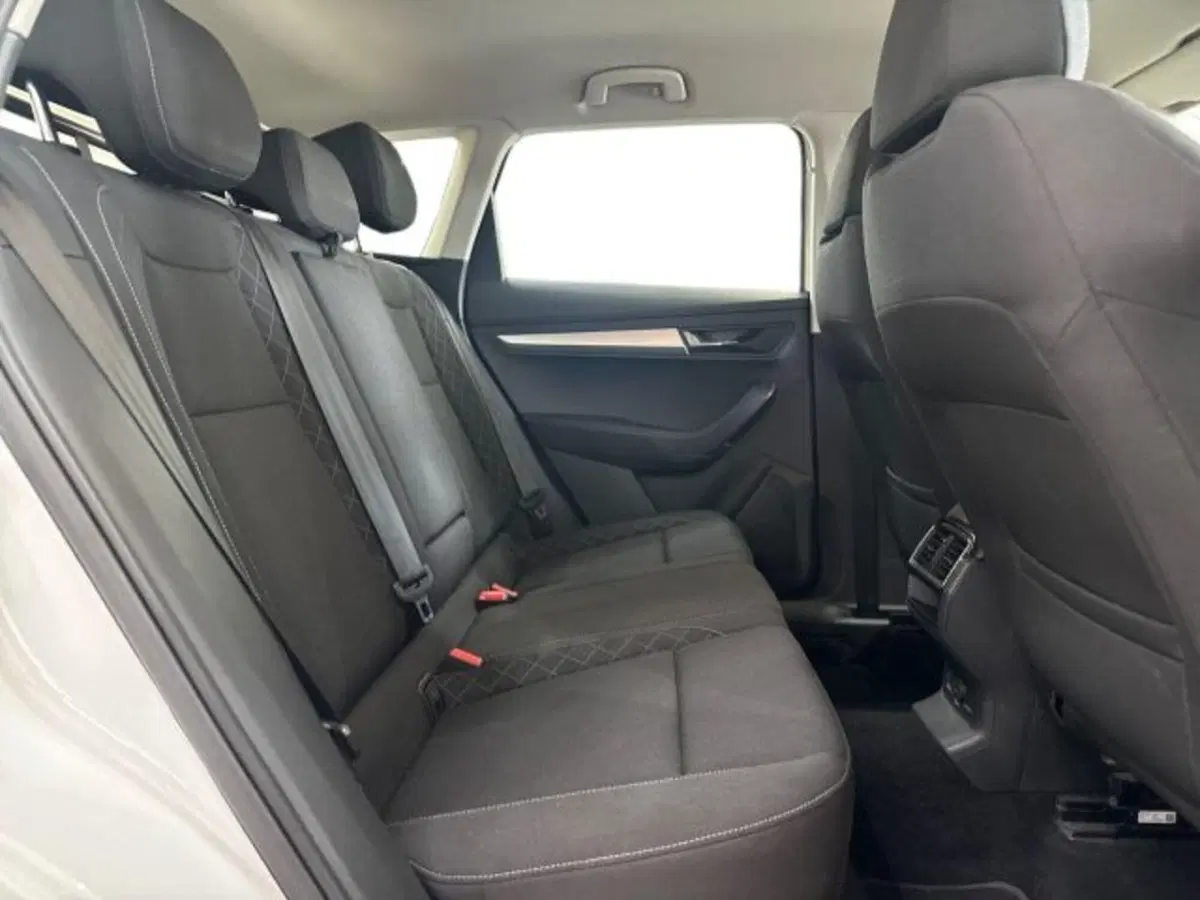 Skoda Karoq usata a Catania (11)