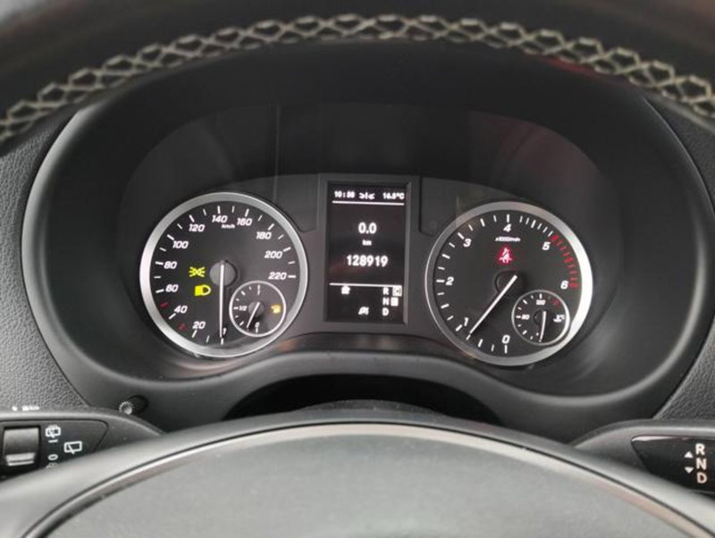 Mercedes-Benz Vito usata a Como (11)