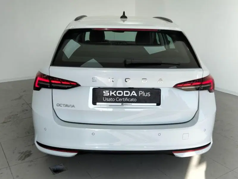 Skoda Octavia Station Wagon usata a Como (7)