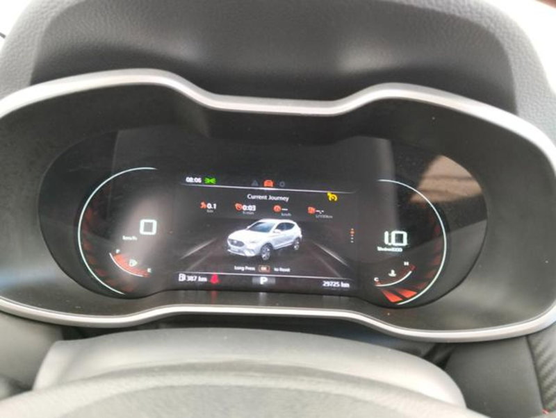 Mg ZS (2021-->) usata a Como (13)