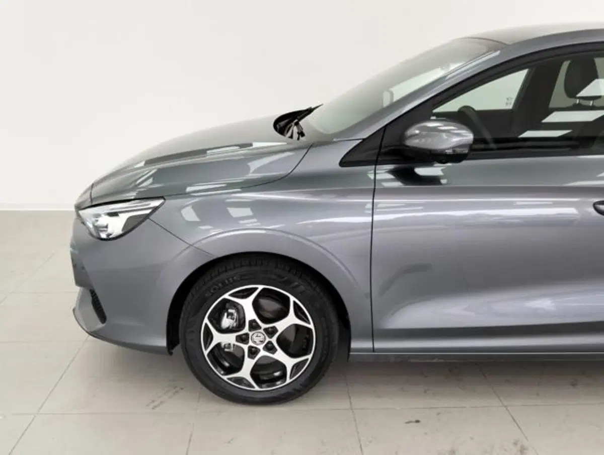 Mg MG3 usata a Como (9)