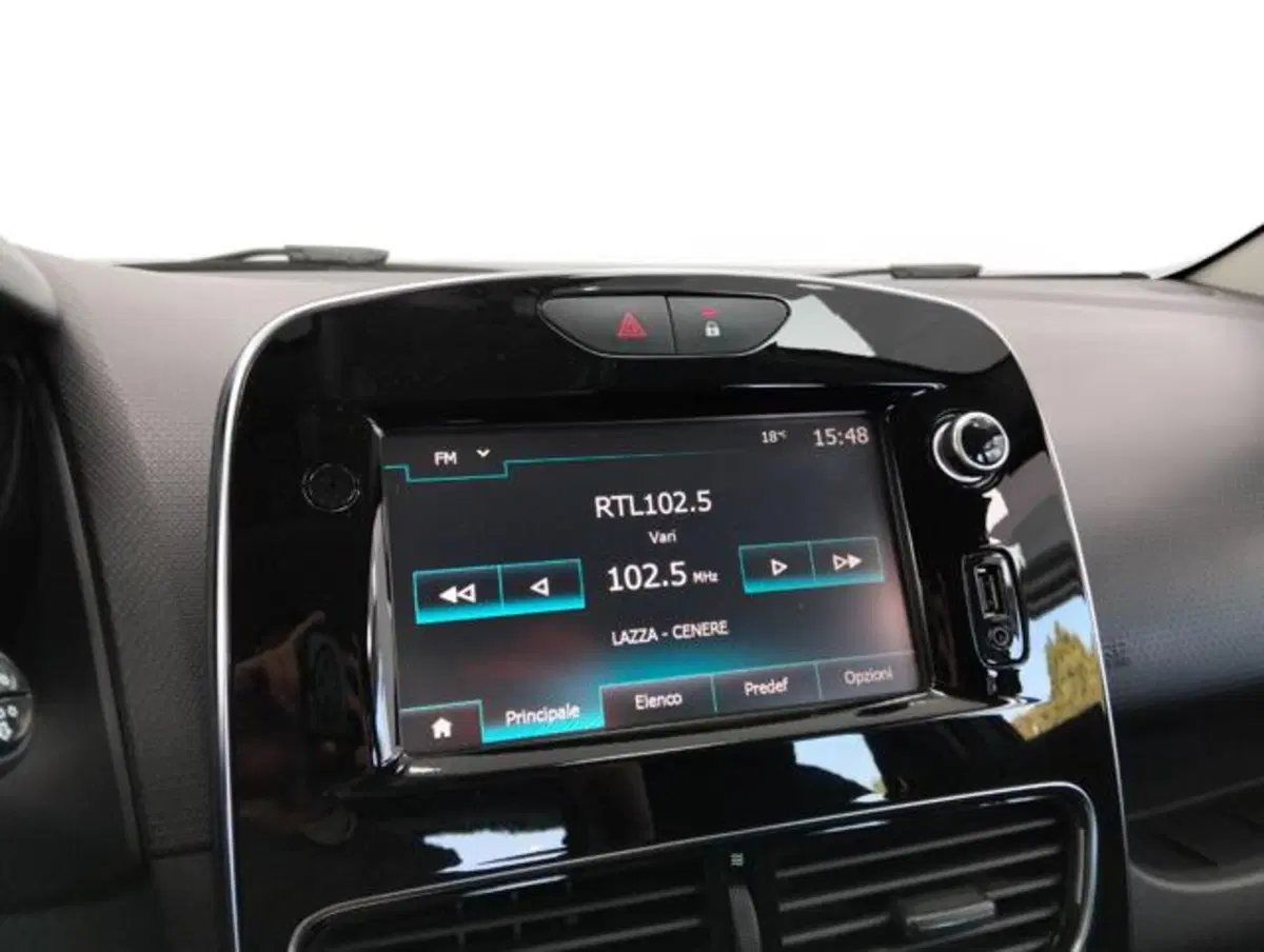 Renault Clio Sporter usata a Como (12)