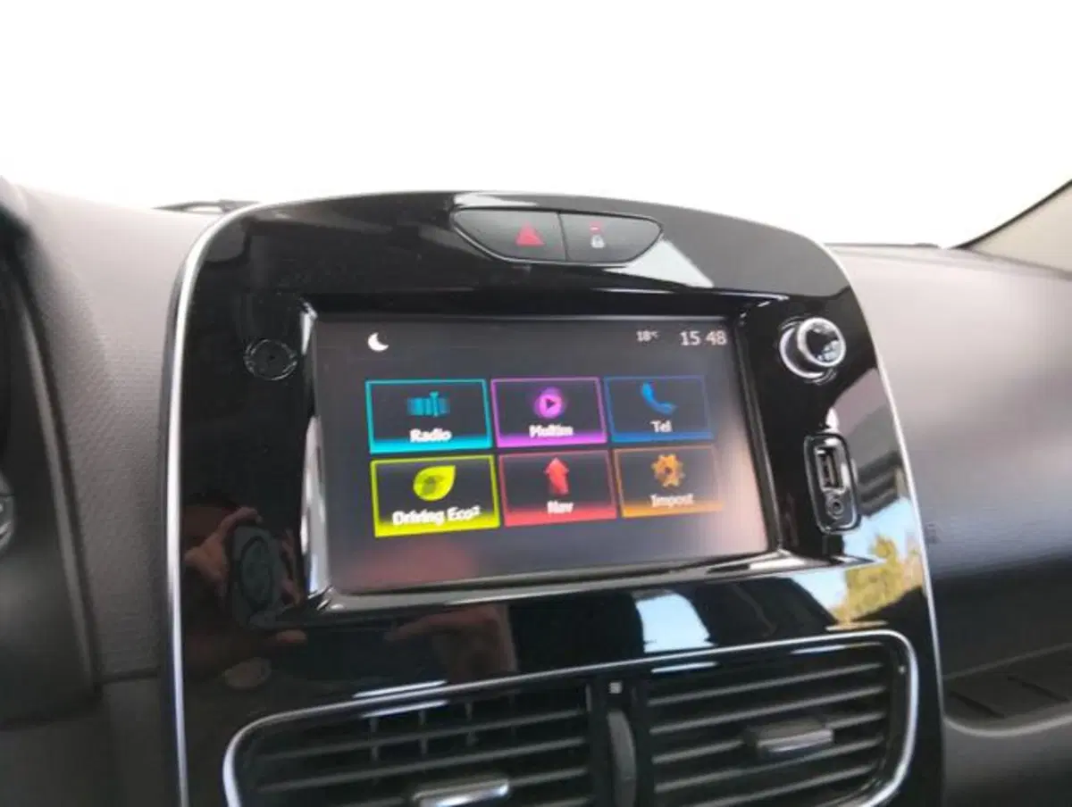 Renault Clio Sporter usata a Como (14)