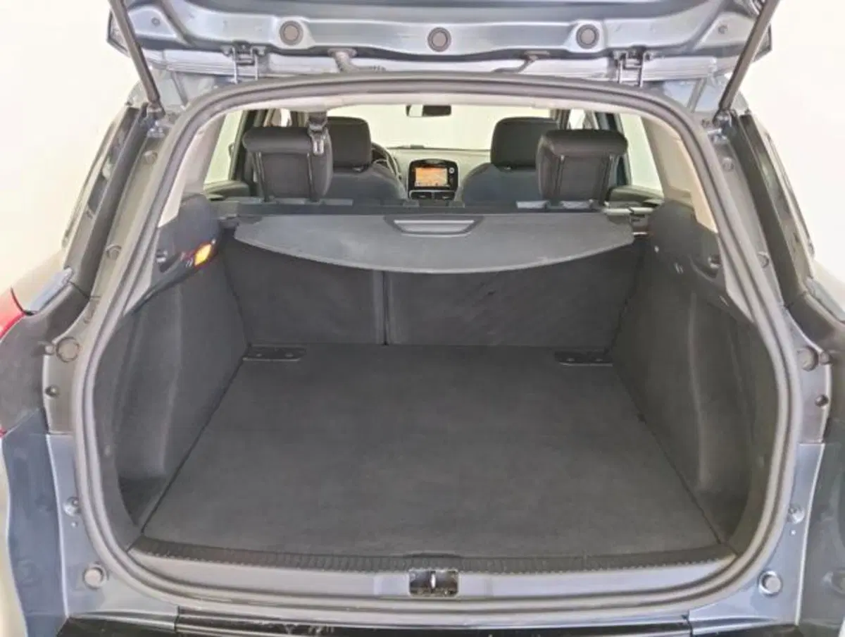 Renault Clio Sporter usata a Como (17)