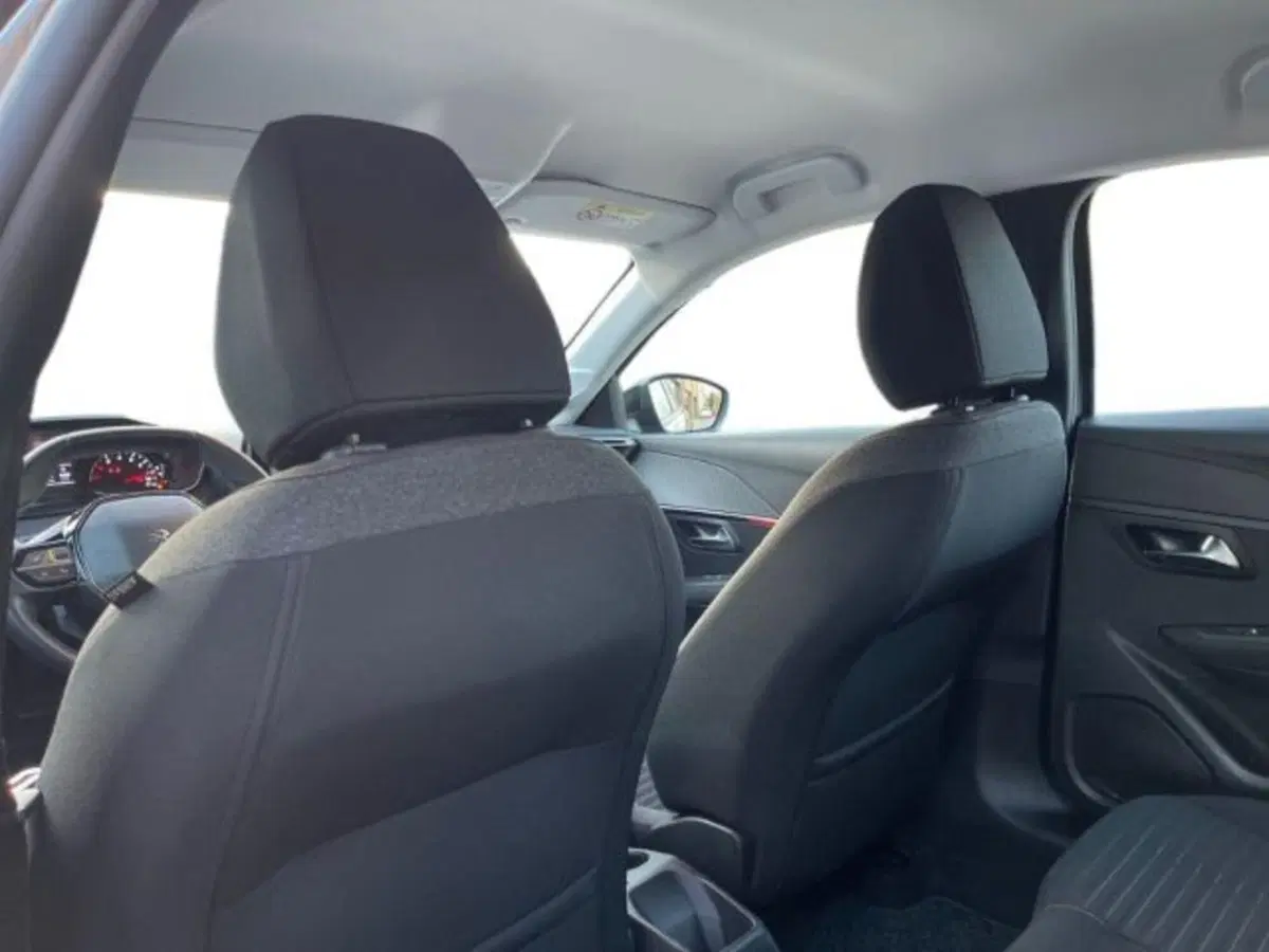 Peugeot 208 usata a Ancona (17)