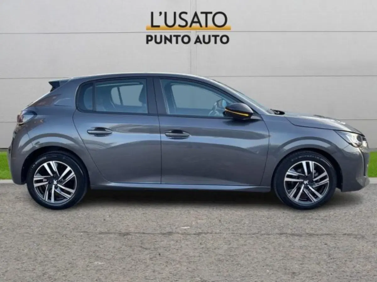 Peugeot 208 usata a Ancona (3)
