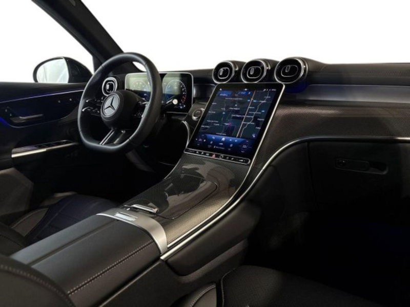 Mercedes-Benz GLC nuova a Bologna (15)