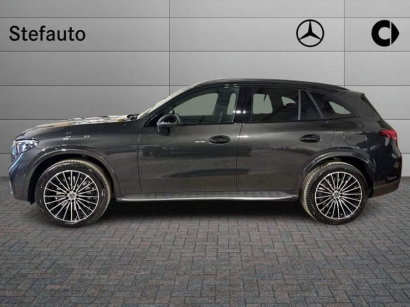Mercedes-Benz GLC nuova a Bologna (3)
