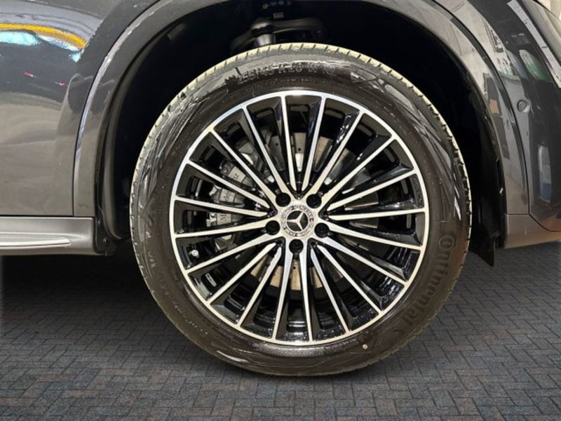 Mercedes-Benz GLC nuova a Bologna (8)