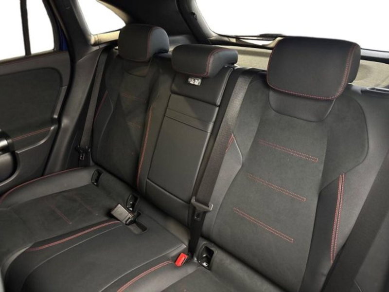 Mercedes-Benz EQA usata a Bologna (16)