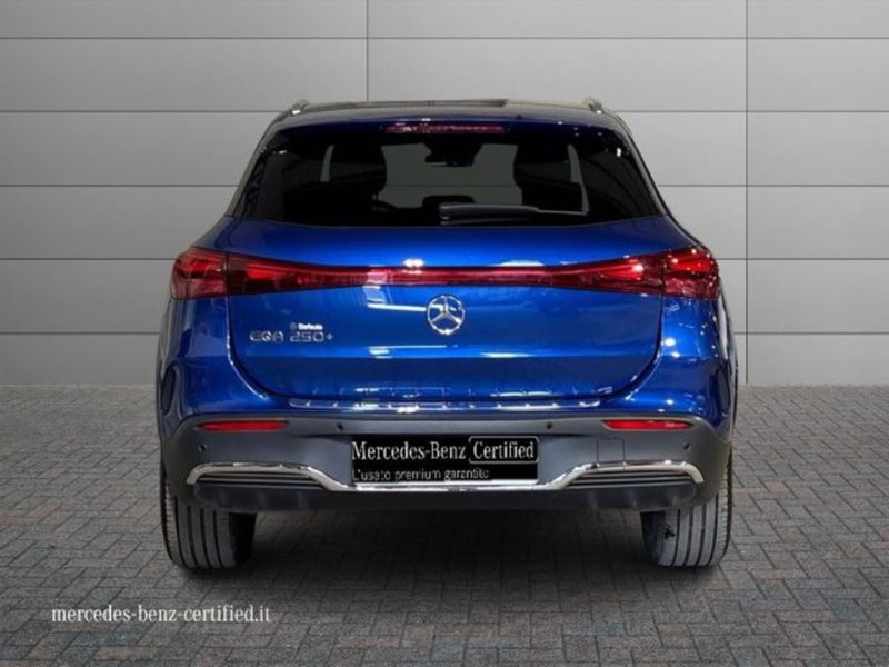 Mercedes-Benz EQA usata a Bologna (4)